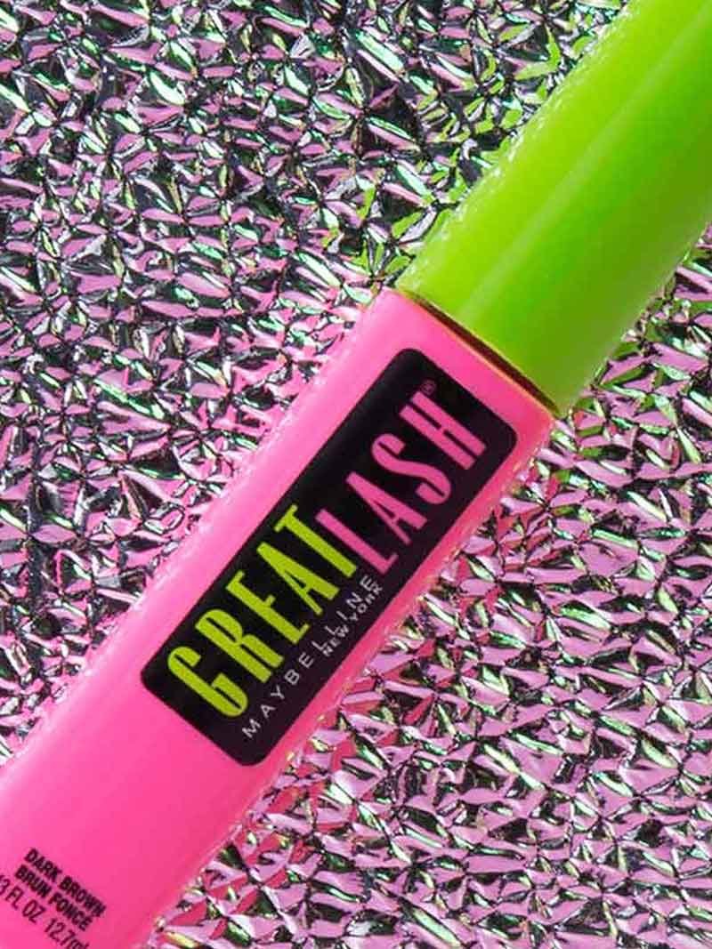 Our best mascara for sensitive eyes Tips by Maybelline Master