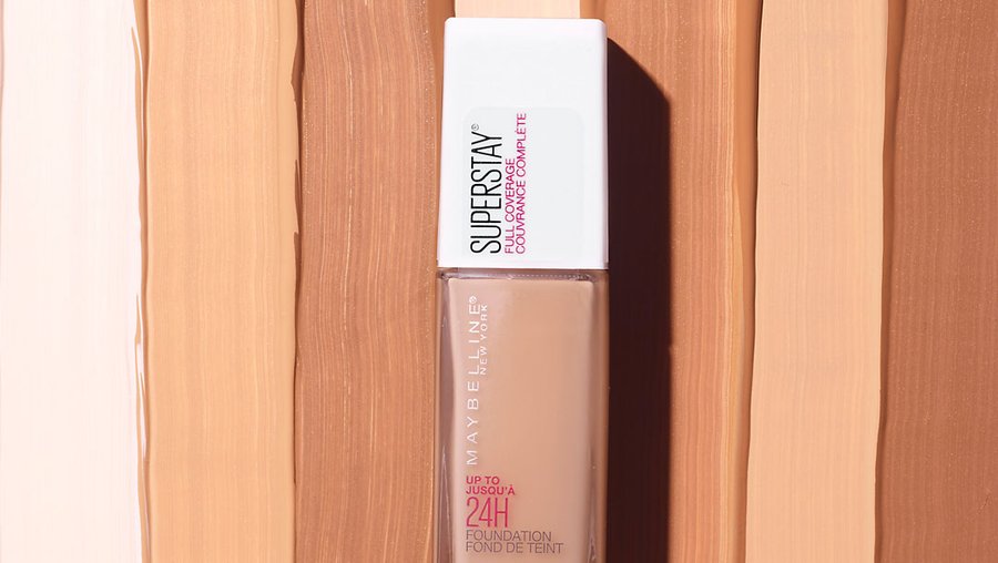 product laydown superstay 24hr foundation 5